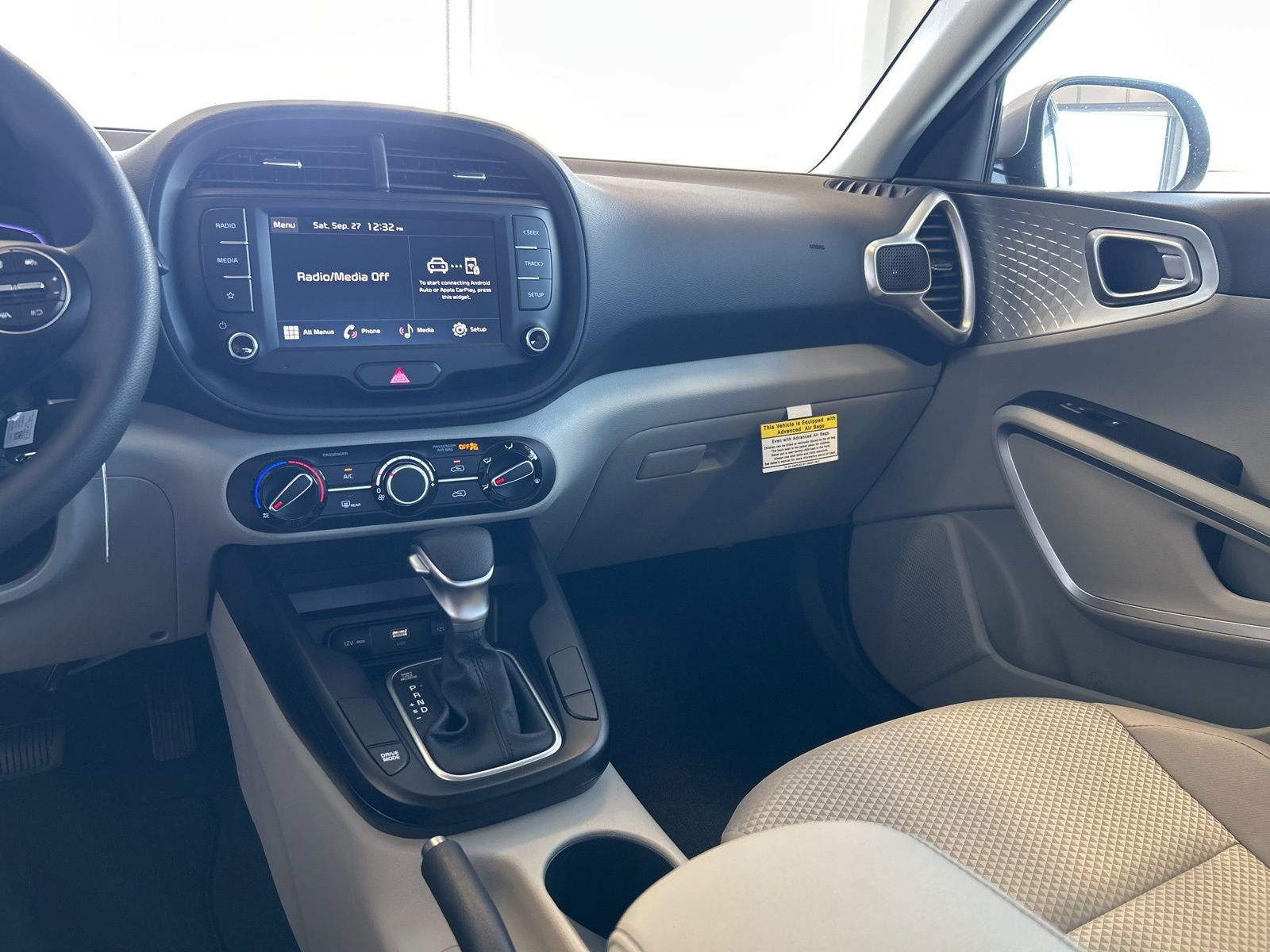 New 2025 Kia Soul LX image 19