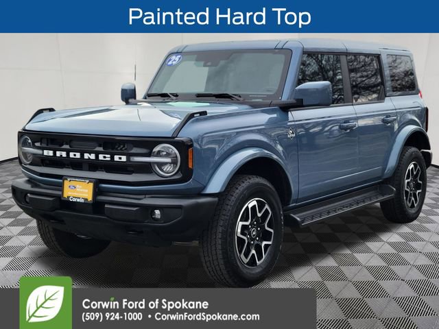 Used 2025 Ford Bronco Outer Banks image 6