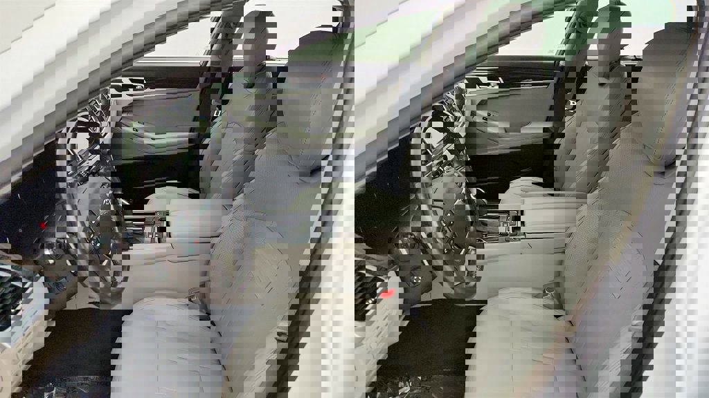 Used 2017 Genesis G80 3.8 w/ Option Group 02 image 20