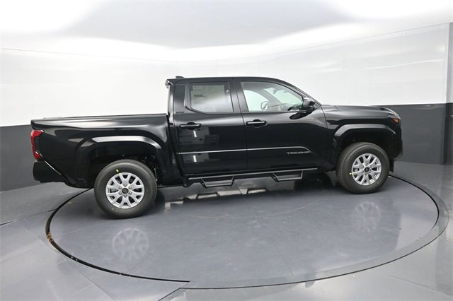 New 2025 Toyota Tacoma SR5 image 8