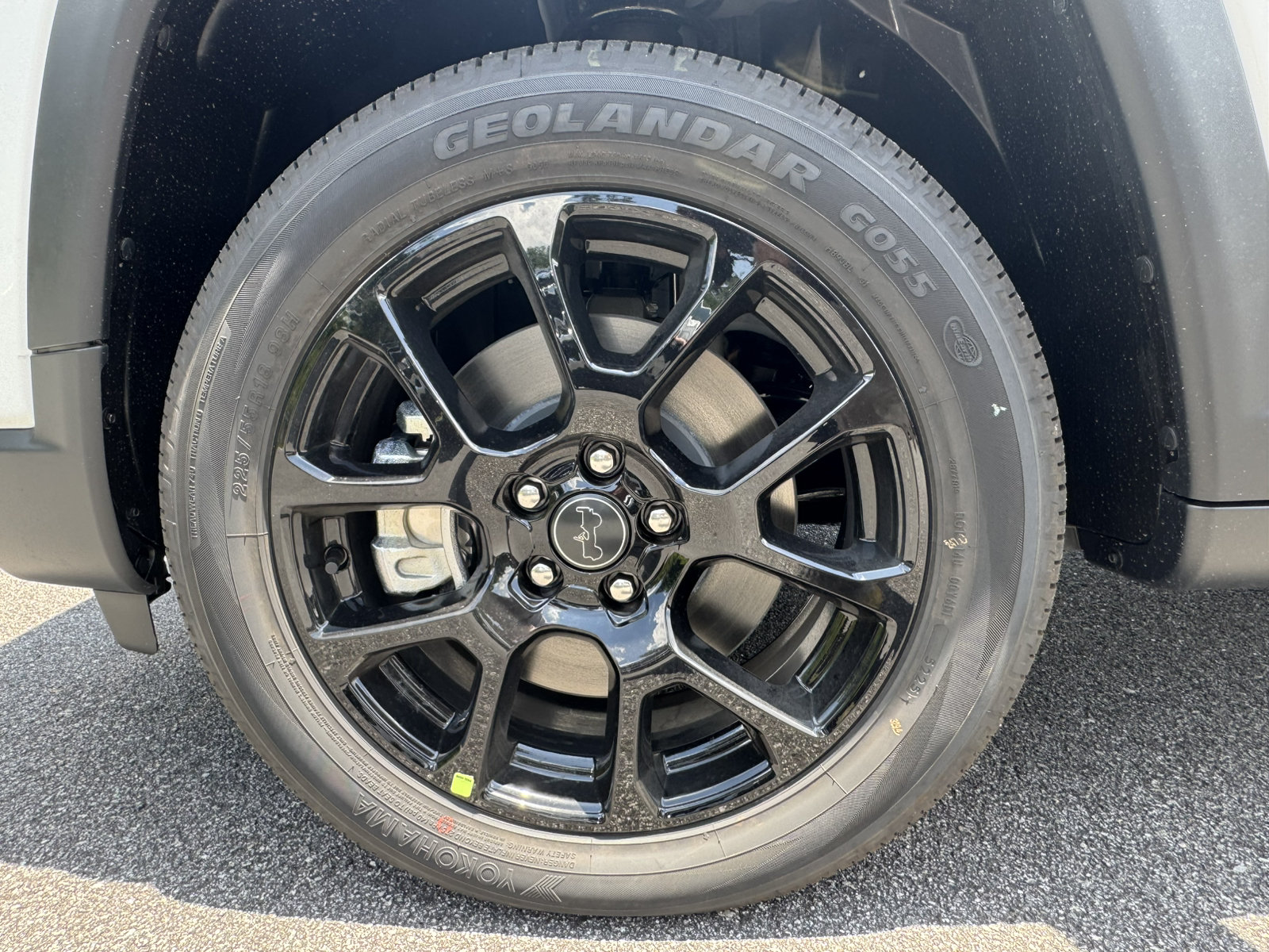 New 2026 Jeep Compass Latitude AWD/4WD image 12