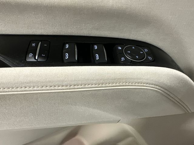 Used 2022 Cadillac Escalade ESV Sport Platinum image 23