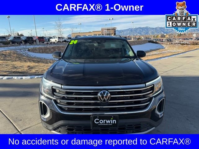 Used 2024 Volkswagen Atlas SE image 2