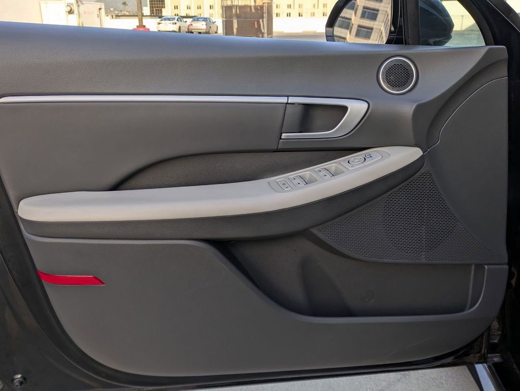 Used 2025 Hyundai Sonata SEL image 11