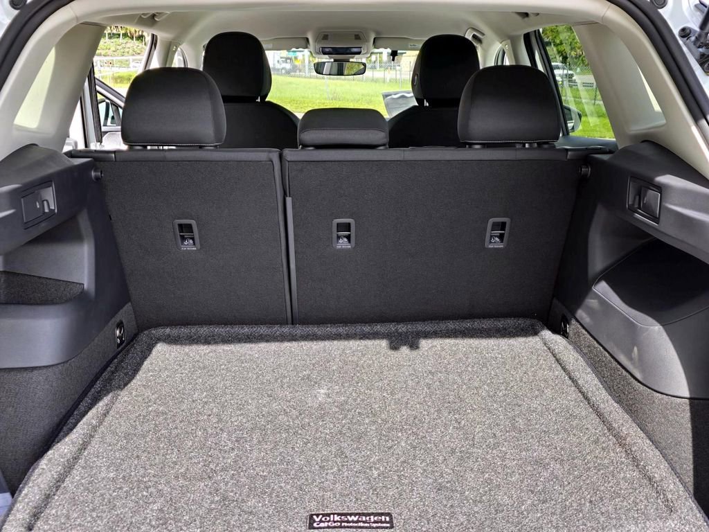 New 2025 Volkswagen Tiguan S image 28