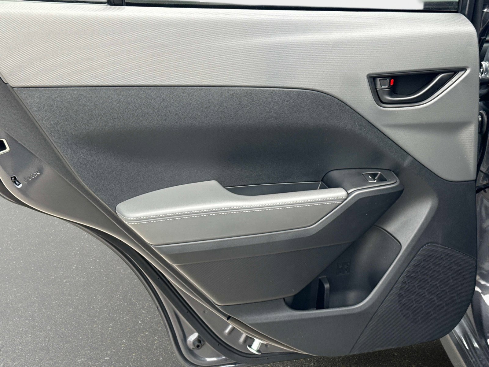 New 2026 Subaru Crosstrek 2.5i Premium w/ Crosstrek Mirror Package AWD/4WD image 13