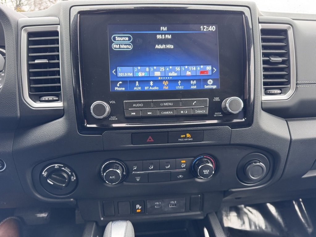 Used 2022 Nissan Frontier SV w/ Technology Package image 29