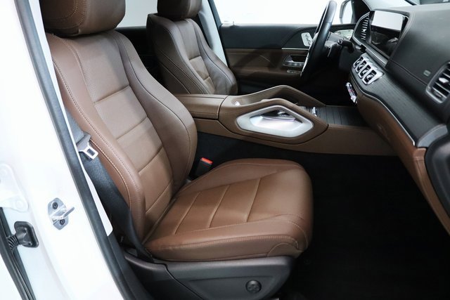 Used 2024 Mercedes-Benz GLE 450e 4MATIC w/ Driver Assistance Package image 20