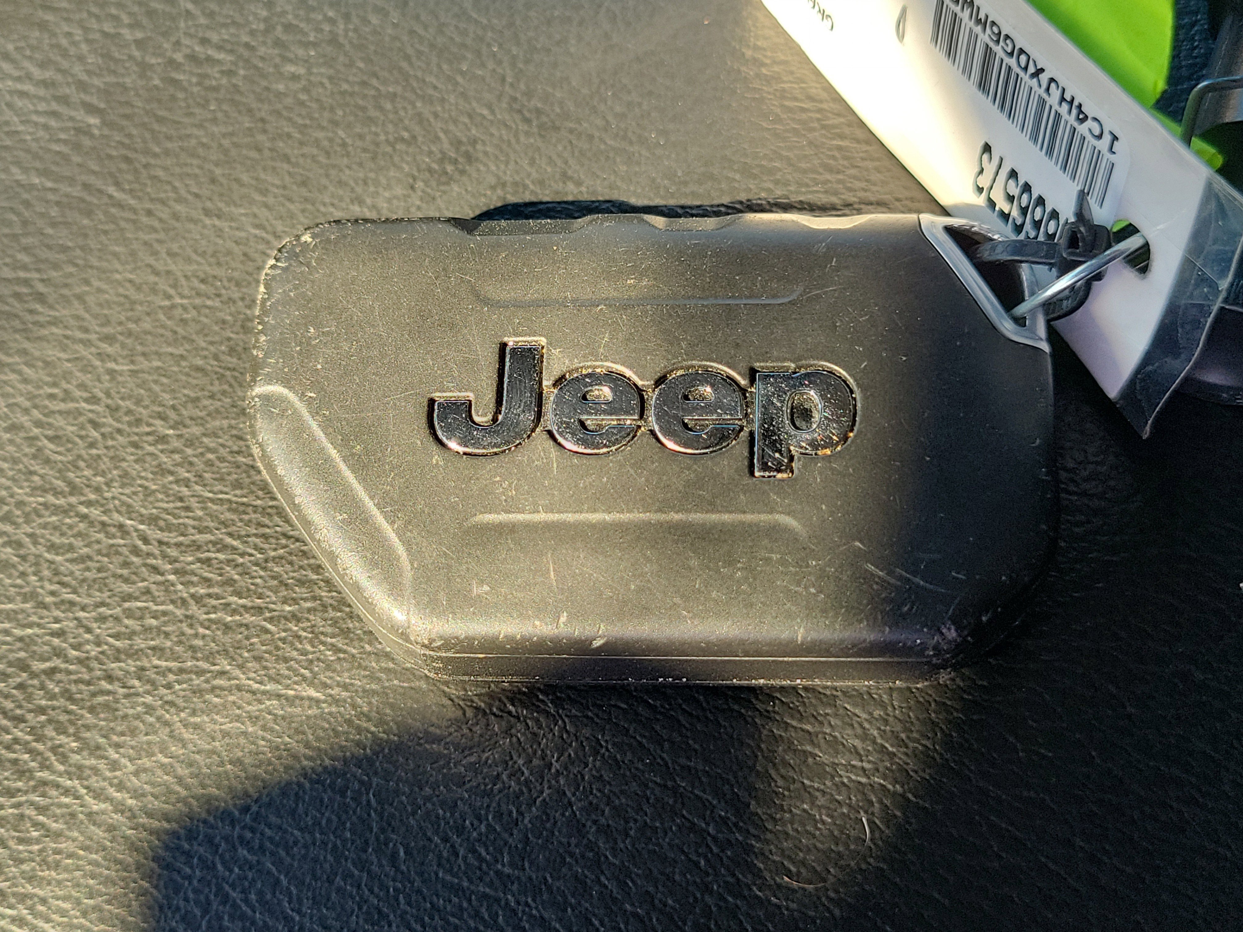 Used 2021 Jeep Wrangler Unlimited Sport image 32