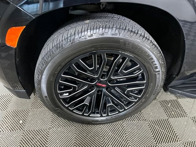 Used 2021 GMC Yukon Denali image 10