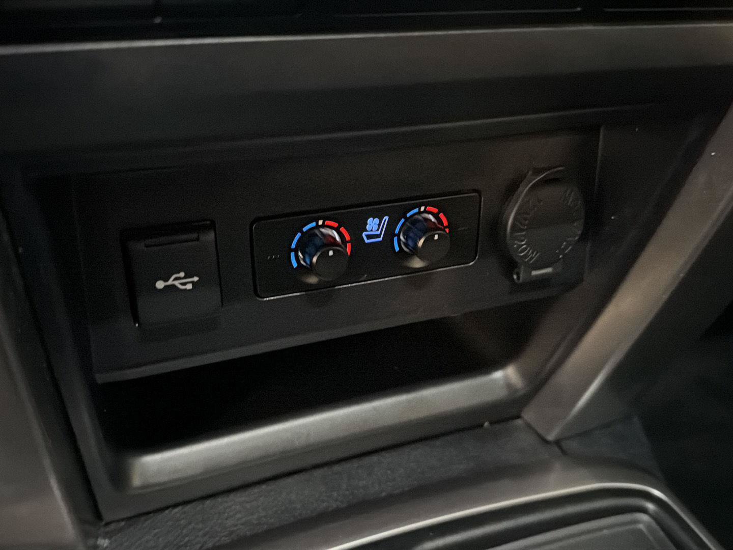 Certified 2023 Toyota 4Runner Limited RWD image 30