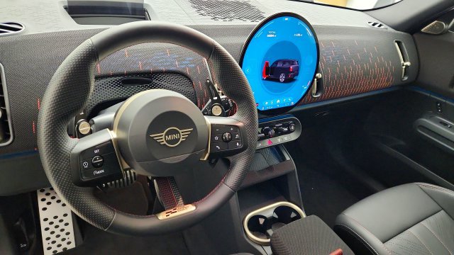 Used 2026 MINI Cooper Countryman John Cooper Works w/ Comfort Package Max AWD/4WD image 13