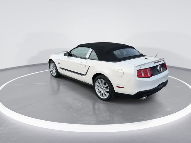 Used 2010 Ford Mustang GT image 5
