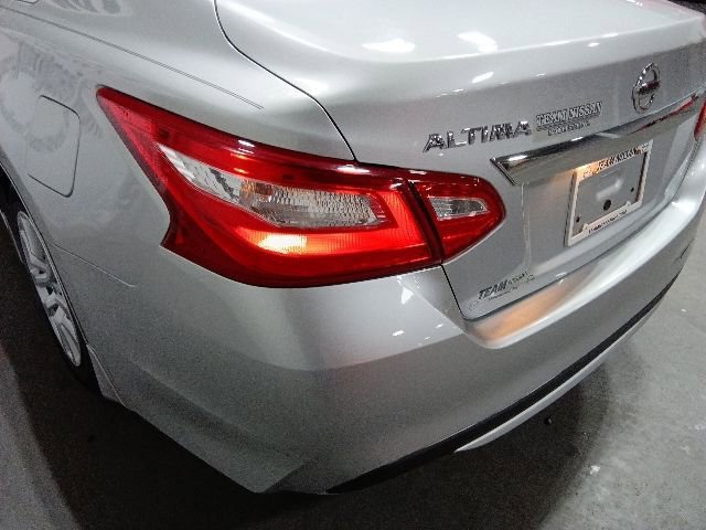 Used 2017 Nissan Altima 2.5 S w/ Power Driver Seat Package FWD image 25