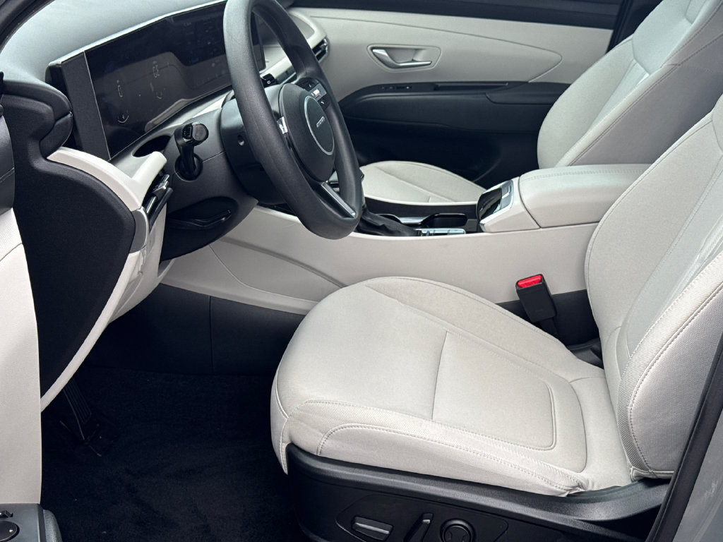 Certified 2026 Hyundai Tucson SEL Plus FWD image 11