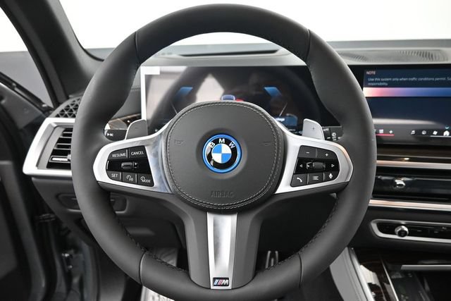 New 2026 BMW X5 xDrive50e w/ M Sport Package AWD/4WD image 13