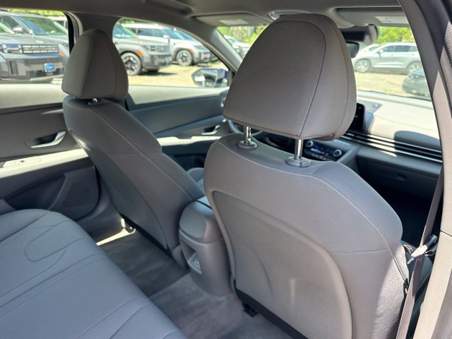 Used 2024 Hyundai Elantra SEL FWD image 20