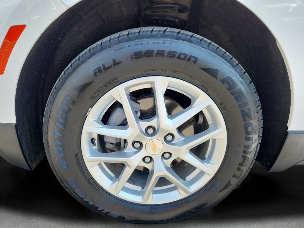 Used 2024 Chevrolet Equinox LT AWD/4WD image 17