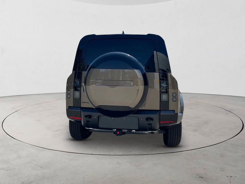 New 2026 Land Rover Defender 110 X-Dynamic SE AWD/4WD image 4