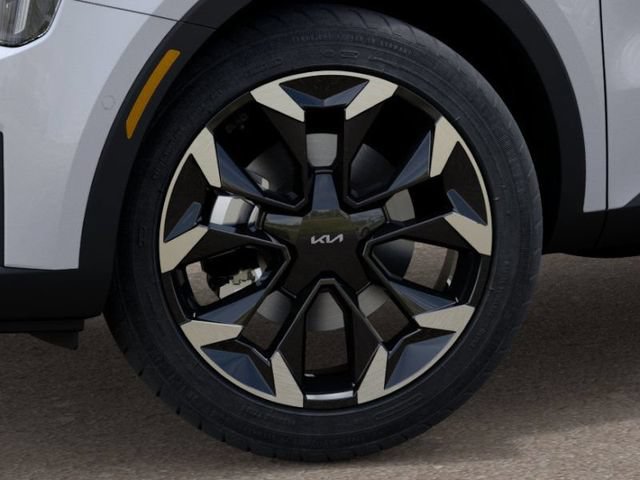 New 2025 Kia Sorento SX FWD image 9