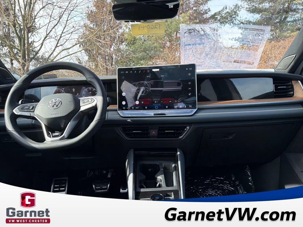 New 2026 Volkswagen Tiguan SEL R-Line image 12