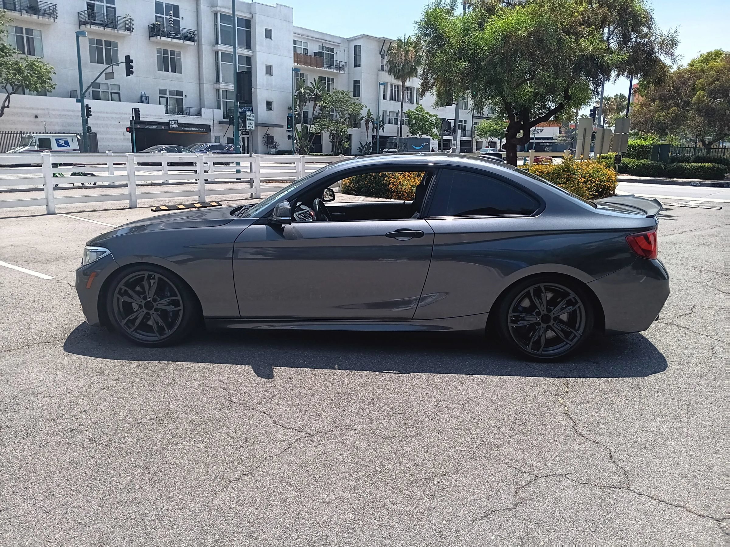Used 2016 BMW M235i Coupe RWD image 5