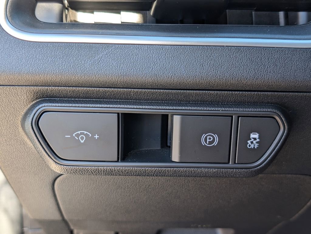 Certified 2025 Kia K4 LXS image 31