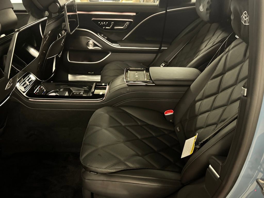 Used 2024 Mercedes-Benz Maybach S 680 4MATIC image 30
