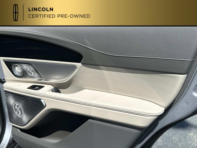 Certified 2025 Lincoln Nautilus Reserve AWD/4WD image 34