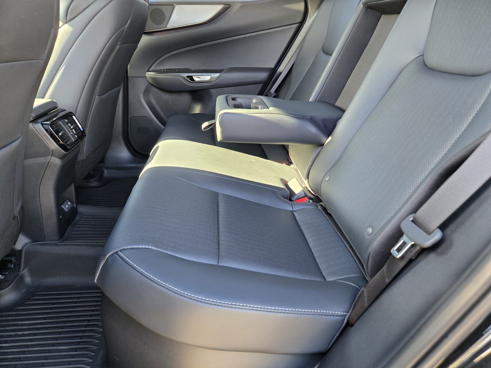 New 2026 Lexus NX 450h+ F Sport AWD/4WD image 8