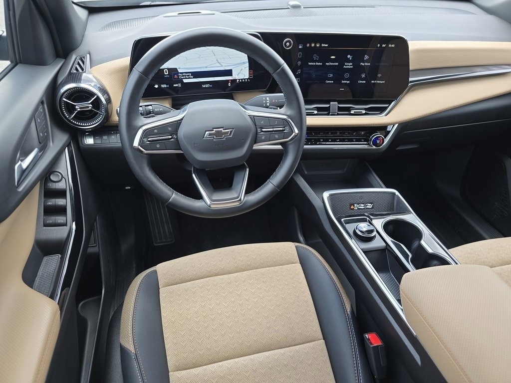 Used 2026 Chevrolet Equinox ACTIV w/ Convenience Package III image 33