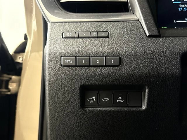 Used 2024 Lexus GX 550 AWD/4WD image 27