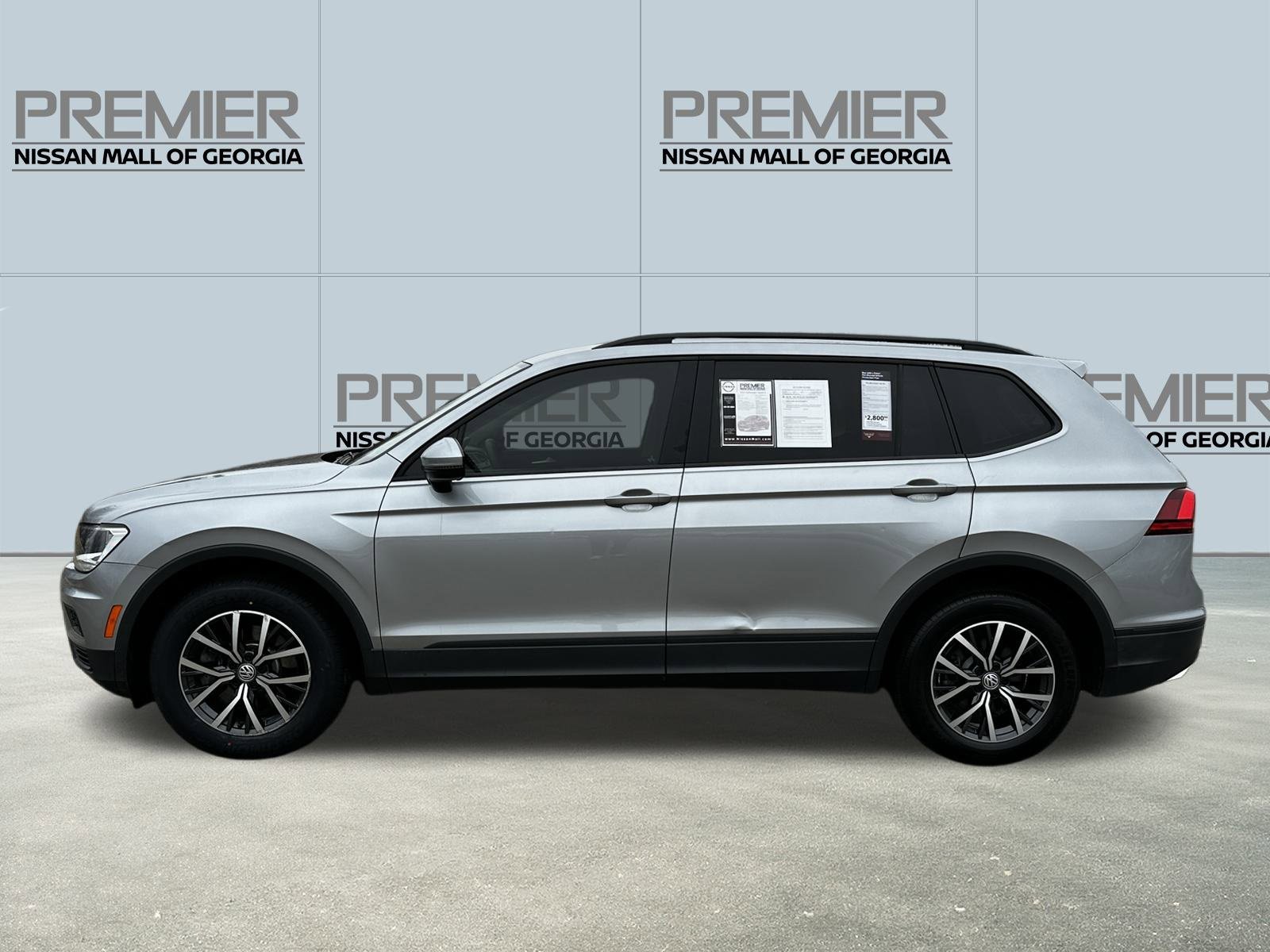 Used 2021 Volkswagen Tiguan S image 8