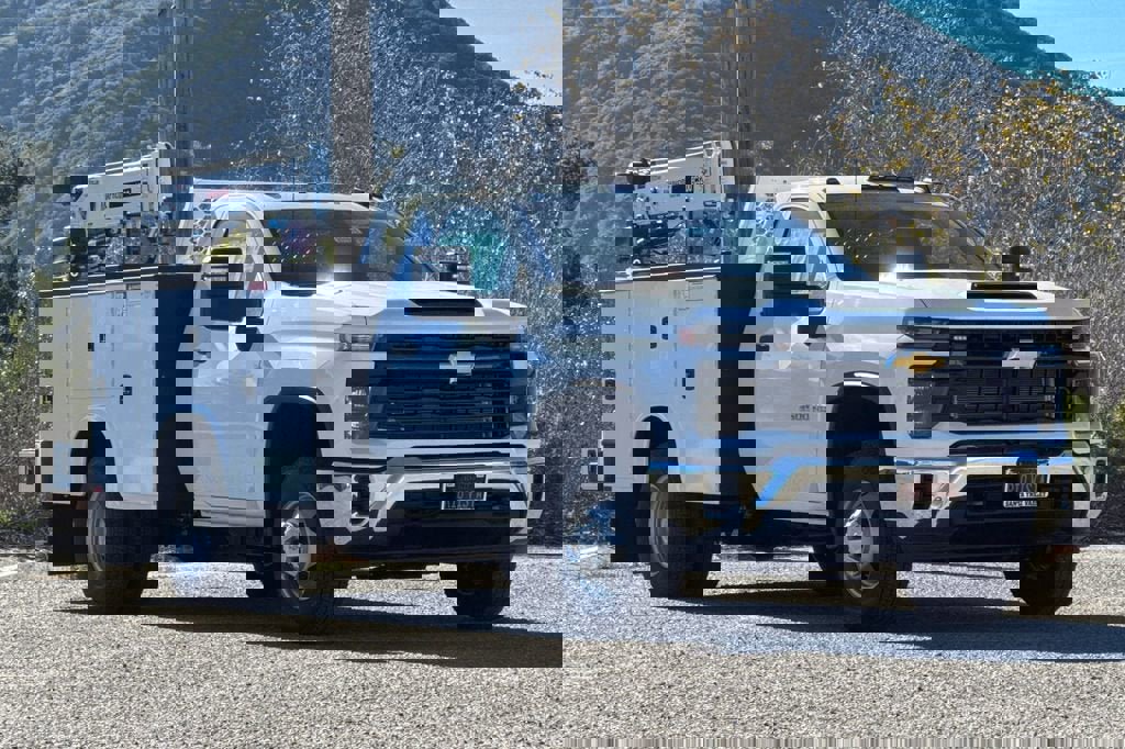 New 2025 Chevrolet Silverado 3500 W/T w/ WT Convenience Package video 2