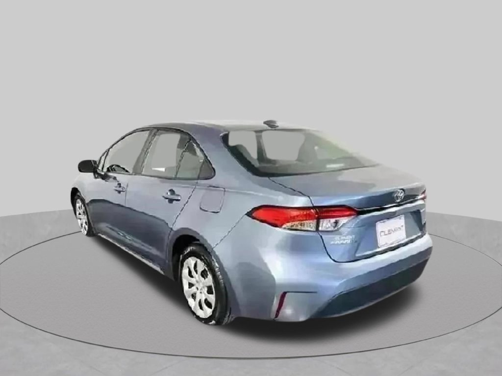 Used 2024 Toyota Corolla LE FWD image 24