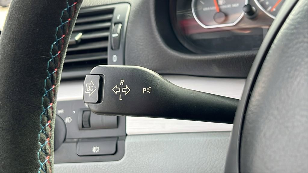 Used 2006 BMW M3 Convertible image 16