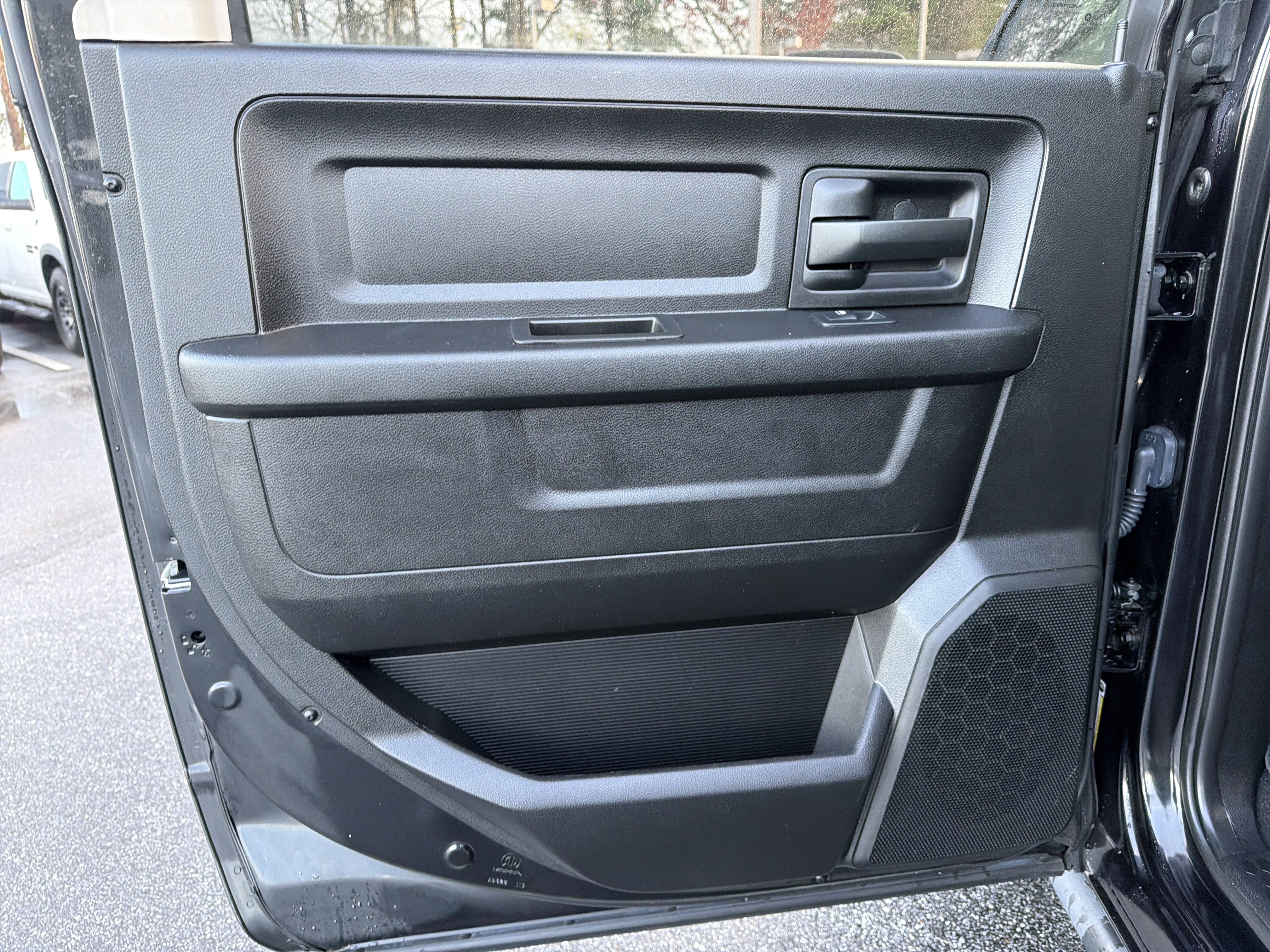 Used 2019 RAM 1500 Express w/ Express Value Package image 22