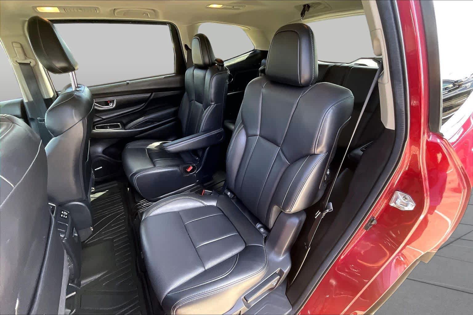 Used 2023 Subaru Ascent Limited w/ Technology Package AWD/4WD image 21