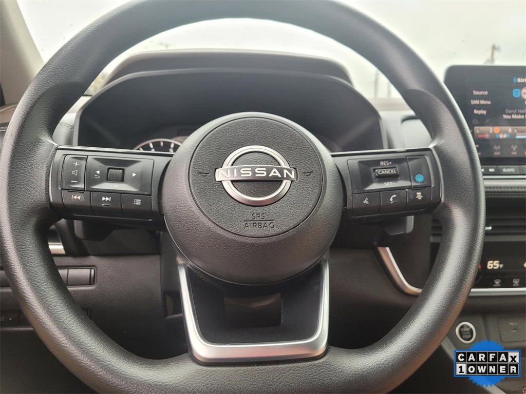 Used 2023 Nissan Rogue SV image 26