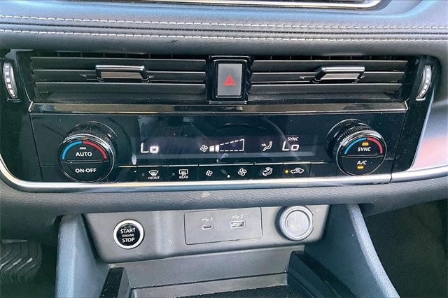 Certified 2023 Nissan Rogue SV image 15