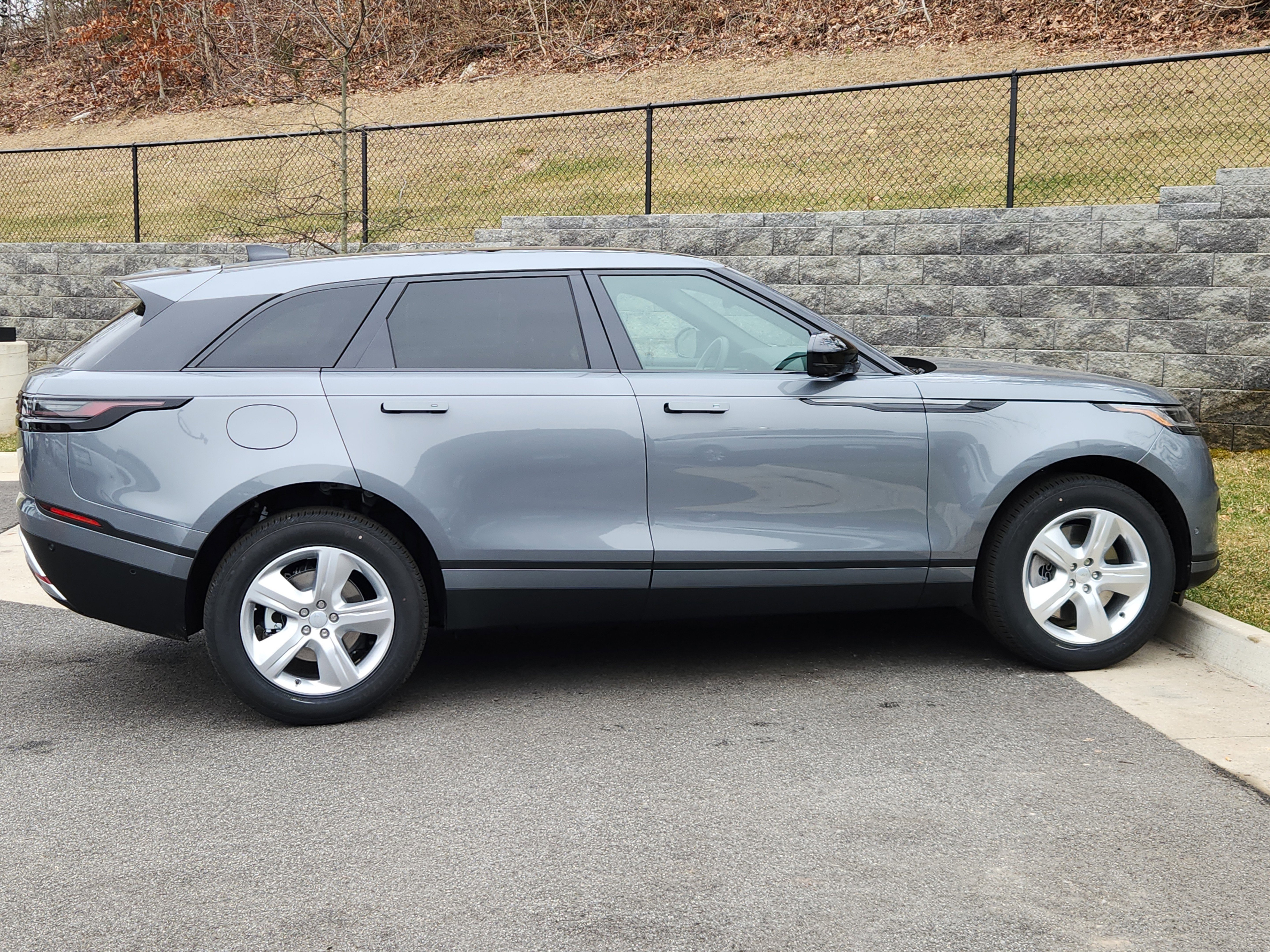 Certified 2026 Land Rover Range Rover Velar S image 11