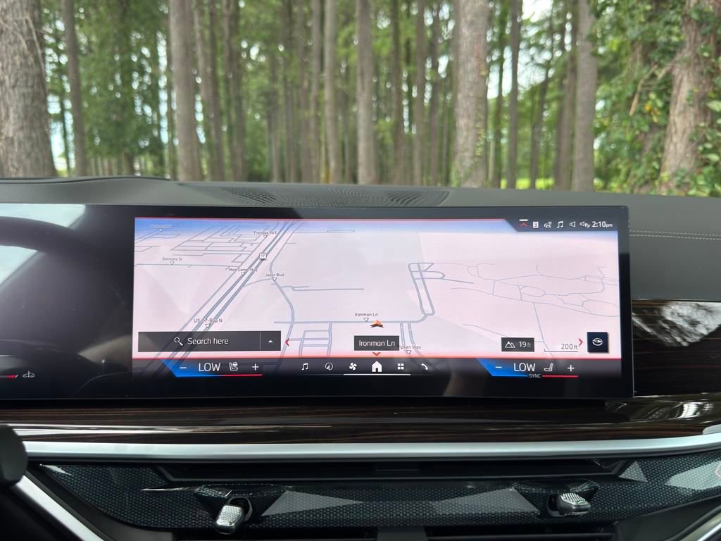 Used 2026 BMW X5 xDrive40i w/ Premium Package image 5