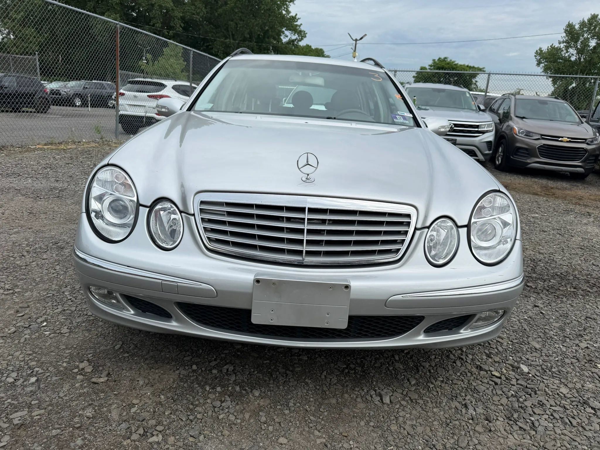 Used 2004 Mercedes-Benz E 320 4MATIC Wagon image 2