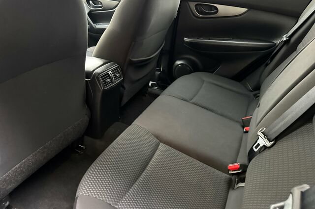 Used 2020 Nissan Rogue Sport S w/ Appearance Package image 9