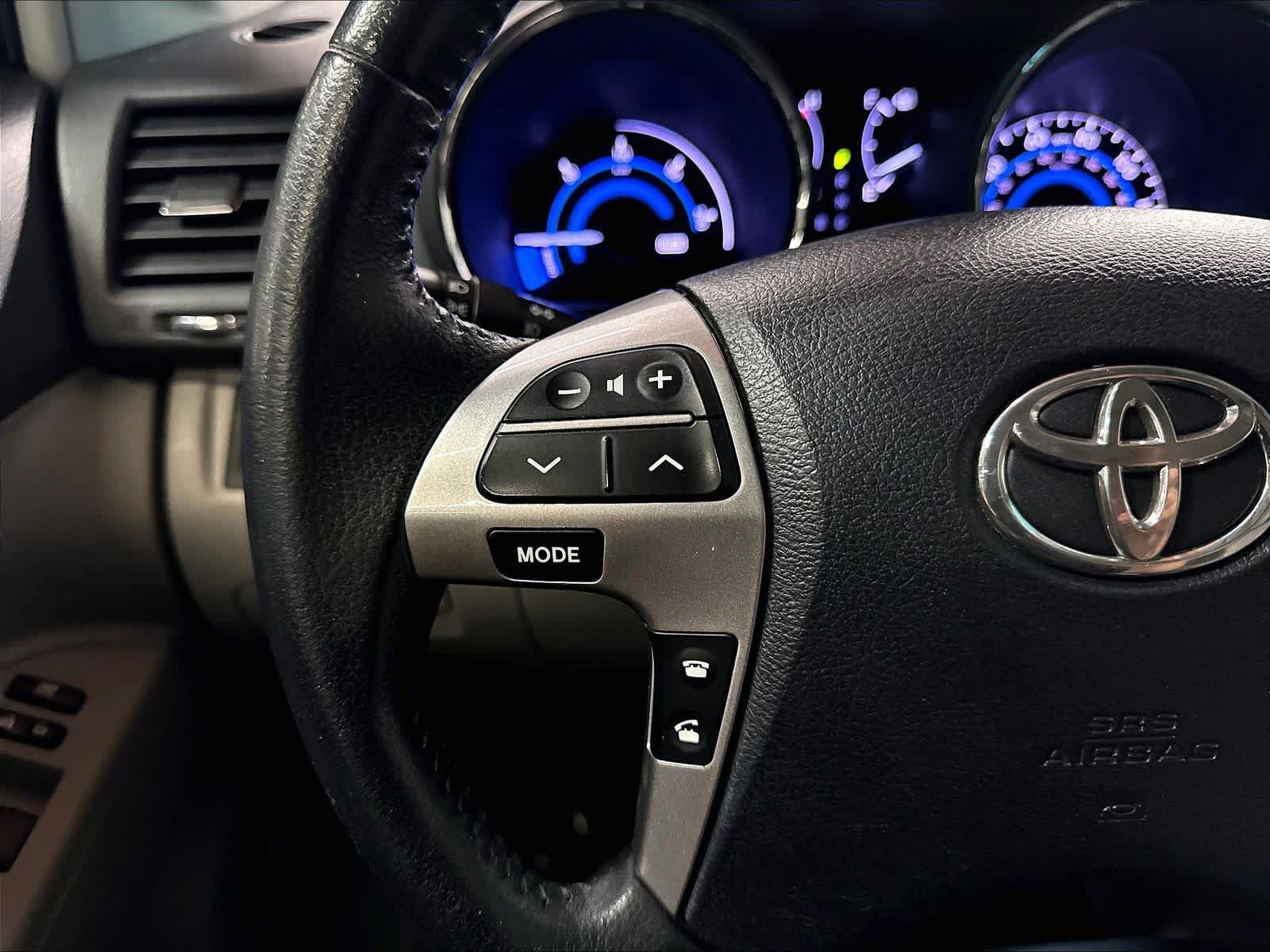Used 2013 Toyota Highlander Limited AWD/4WD image 19