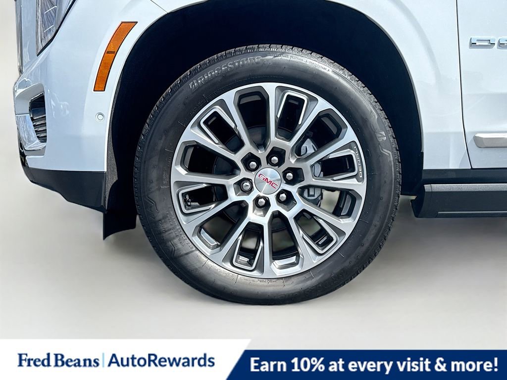 New 2026 GMC Yukon XL Denali w/ Denali Reserve Package AWD/4WD image 34
