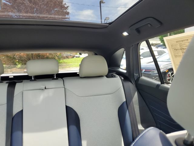 Used 2024 Volkswagen ID.4 S RWD image 12