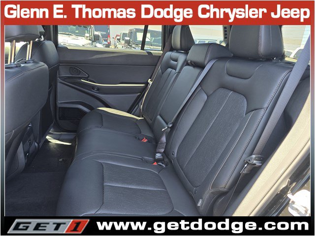 New 2026 Jeep Cherokee Overland w/ Advanced Pro Tech Group AWD/4WD image 12