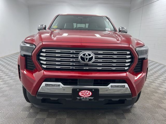 Used 2025 Toyota Tacoma Limited image 3