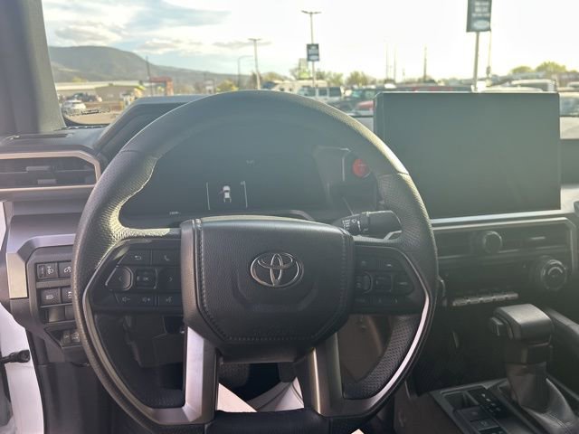 Used 2025 Toyota Tacoma TRD Off-Road AWD/4WD image 13